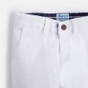 Mayoral 512-78 Spodnie chłopięce chinos z serży kolor biały