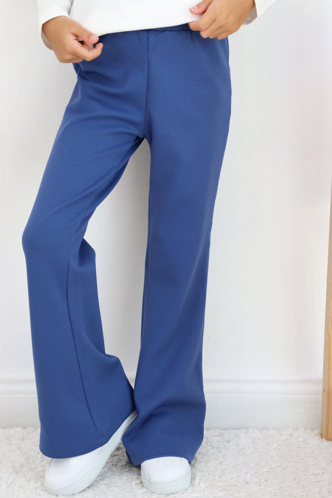 Spodnie dzwony prążek dziewczęce niebieski Breeze 21564-20825