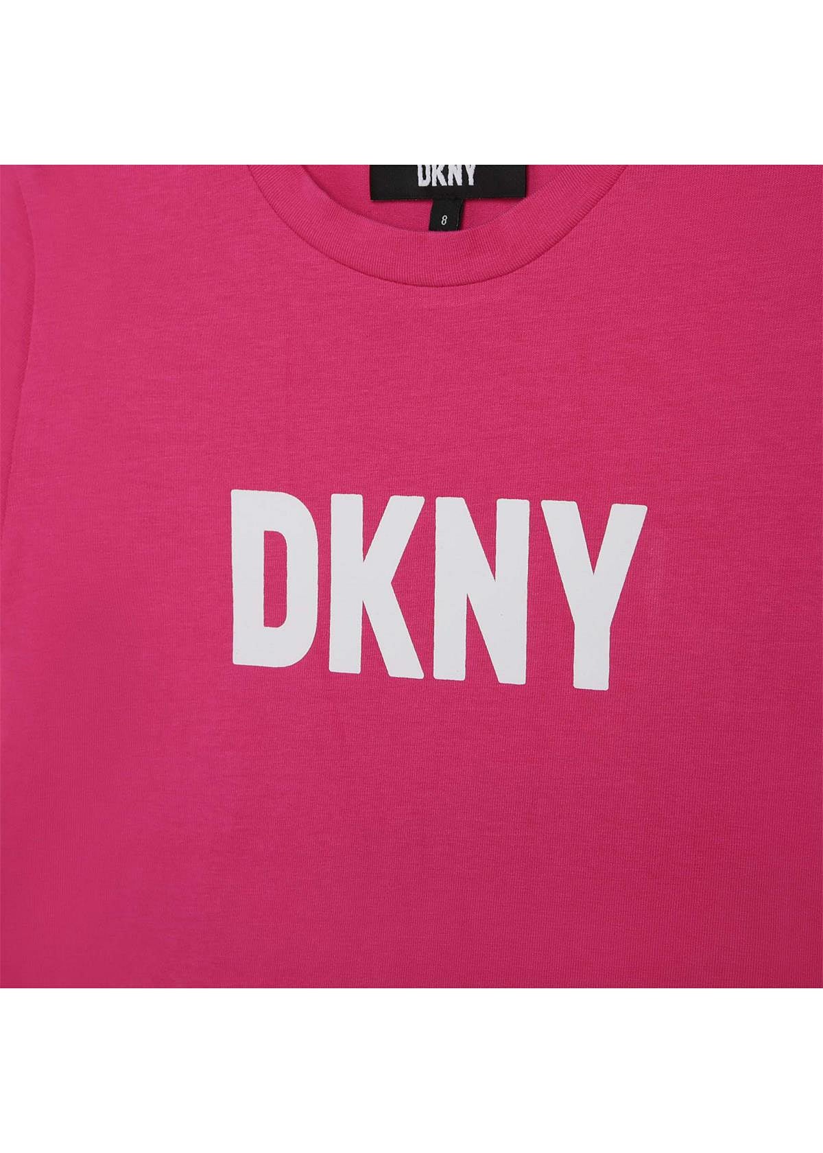 DKNY D35S73-483 T-shirt dziewczynka kolor malinowy -  - #tag1# - #tag2# - #tag3# - #tag4#