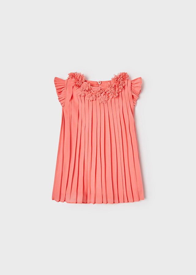 Mayoral 22-01915-067 Sukienka plisowana dziewczęca 1915-67 koralowy -  - #tag1# - #tag2# - #tag3# - #tag4#