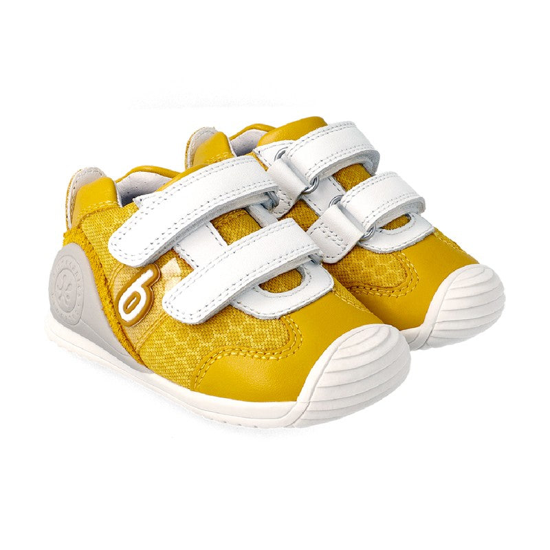 Boys' sneakers Biomecanics 212155-B banana color